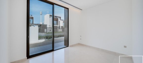 Villa T5 em Dubai Hills Estate, UAE N.º 112435 10