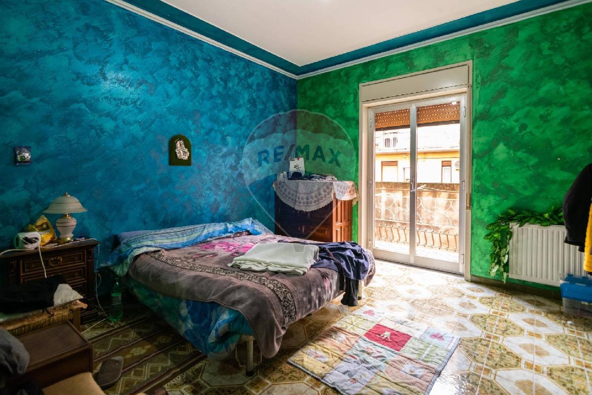 Apartamento T4 em Catania, Italy N.º 104861