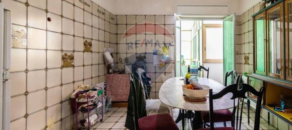 Apartamento T4 em Catania, Italy N.º 104861 4