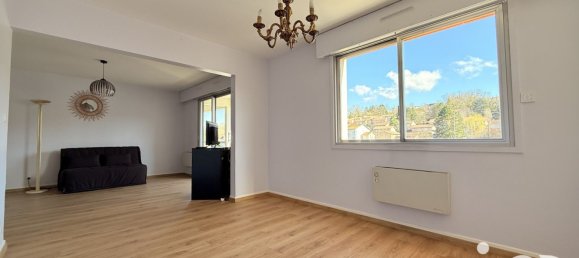 4-salle Appartement à Ambérieu-en-Bugey, France No. 274077 4