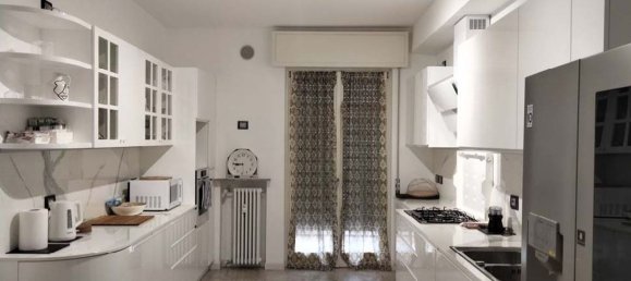 3غرفة شقة في Bergamo, Italy رقم 3438 4