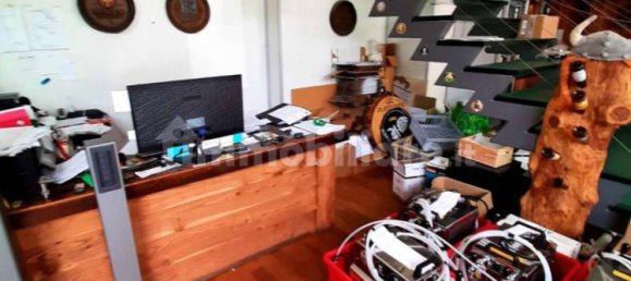 361m² Warehouse in Besenello, Italy No. 158946 5