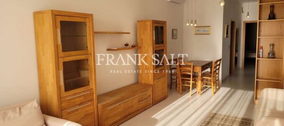 2 bedrooms Penthouse in Sliema, Malta No. 3962 5