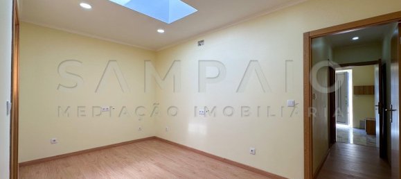 Дом с 2 спальнями в Порту, Португалия № 187415 15