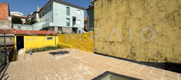 Дом с 2 спальнями в Порту, Португалия № 187415 25