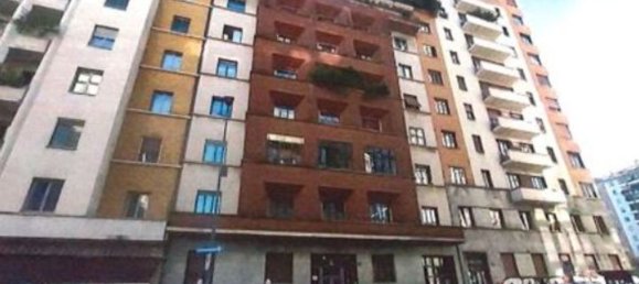 Офис с 11 комнатами в Милан, Италия № 239103 23