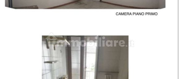 2 bedrooms Apartment in Ferrara, Italy No. 25085 4