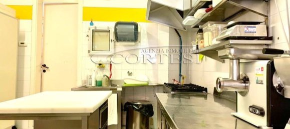 Imóvel comercial de 2 divisões em Mondolfo, Italy N.º 138142 4