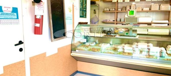 Imóvel comercial de 2 divisões em Mondolfo, Italy N.º 138142 2