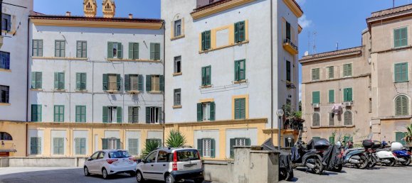 3 bedrooms Apartment in Rome, Italy No. 320062 19