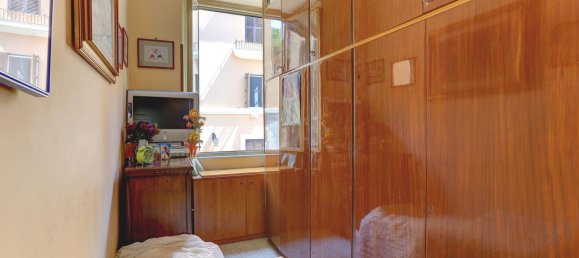 3 bedrooms Apartment in Rome, Italy No. 320062 15