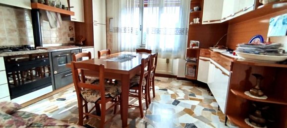 Casa de 7 divisões em Tarzo, Italy N.º 36711 15