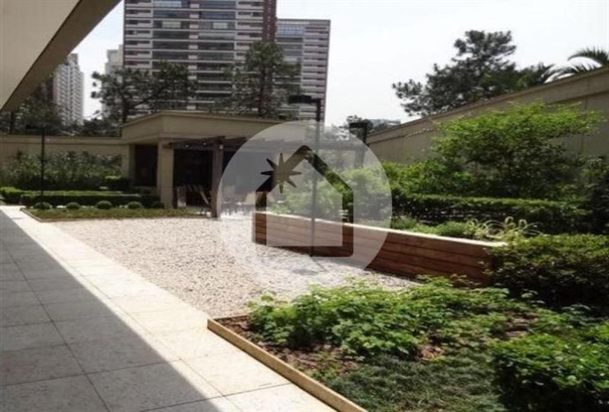 4 bedrooms Apartment in Sao Paulo, Brazil No. 537886