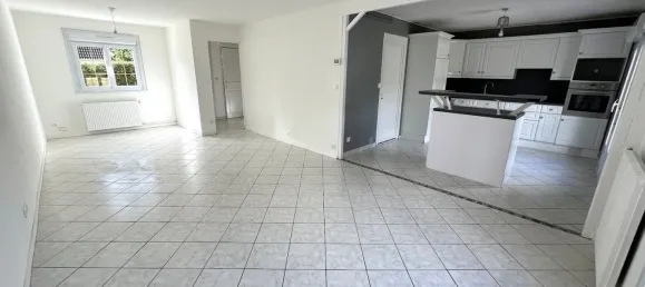 4 bedrooms Apartment in Nord, France No. 316983 3