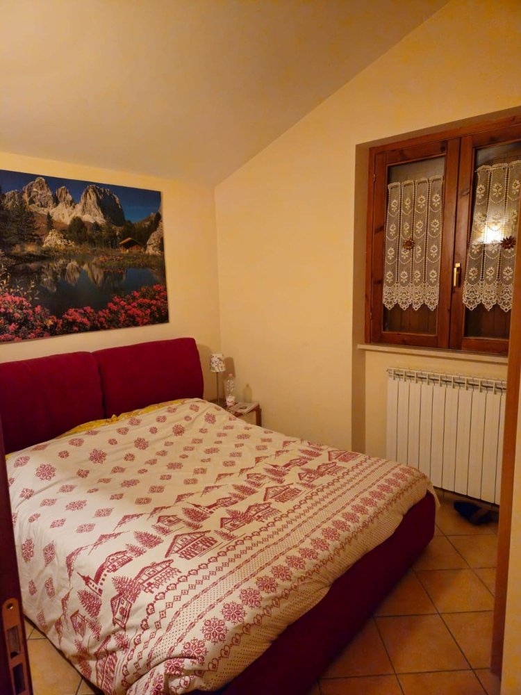 3 rooms Apartment in Rocca di Mezzo, Italy No. 64165
