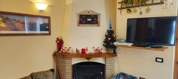 3 rooms Apartment in Rocca di Mezzo, Italy No. 64165 5