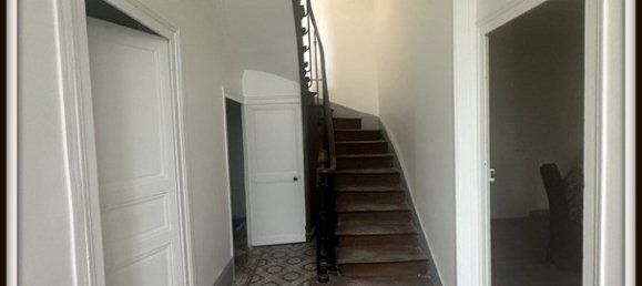 4 Schlafzimmer Villa in Angers, France, Nr. 298079 2