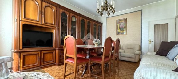 3-Zimmer Wohnung in Rescaldina, Italy, Nr. 221204 4