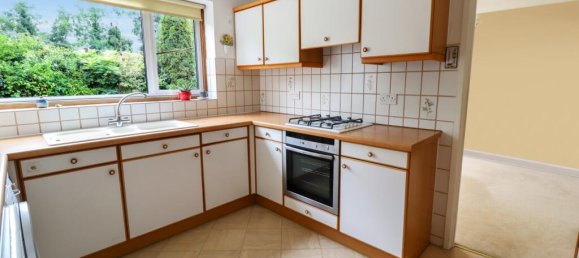 3 bedrooms House in Bexley, United Kingdom No. 13452 13