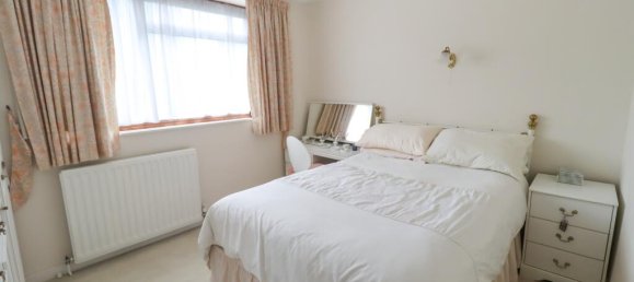 3 bedrooms House in Bexley, United Kingdom No. 13452 11