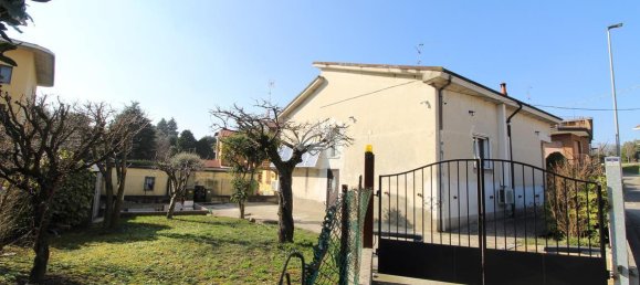 3-Zimmer Villa in Veduggio con Colzano, Italy, Nr. 13744 20