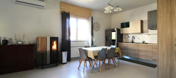 3-Zimmer Villa in Veduggio con Colzano, Italy, Nr. 13744 8