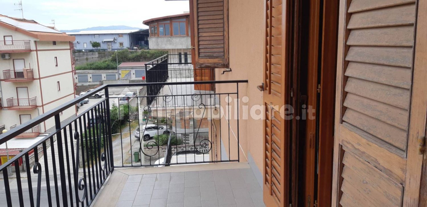 1 غرف نوم شقة في Gioiosa Marea, Italy رقم 5553