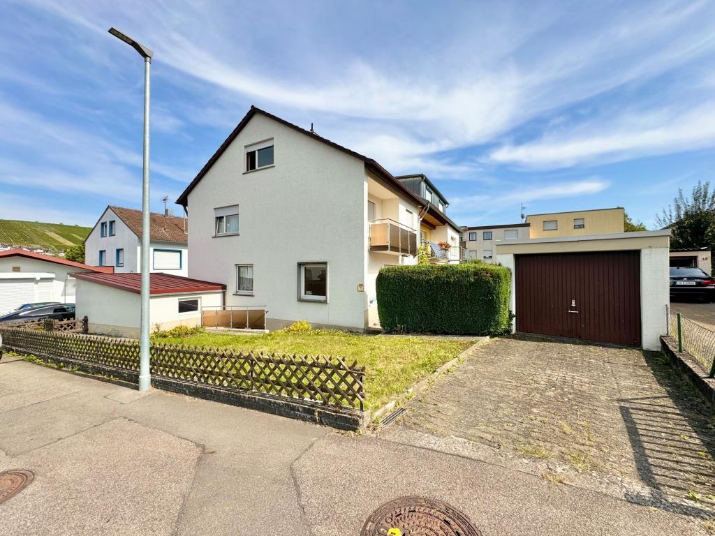 Adosado de 7 habitaciónes en Rems-Murr-Kreis, Germany No. 60272