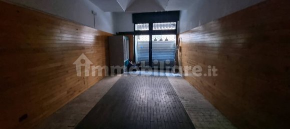 2-salle Propriété commerciale à Lodi, Italy No. 111595 5
