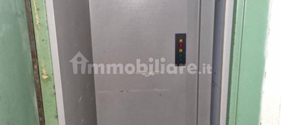 2-salle Propriété commerciale à Lodi, Italy No. 111595 11