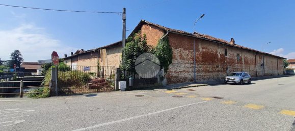 5-Zimmer Haus in San Benigno Canavese, Italy, Nr. 111163 4