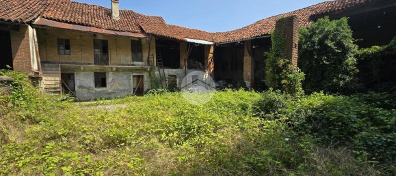 5-Zimmer Haus in San Benigno Canavese, Italy, Nr. 111163 19
