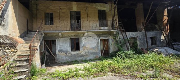 5-Zimmer Haus in San Benigno Canavese, Italy, Nr. 111163 31
