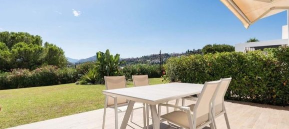 2 bedrooms Apartment in La Quinta, Spain No. 181070 11