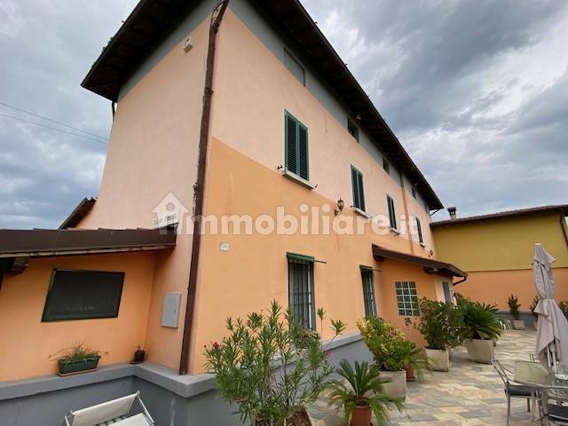 3 Schlafzimmer Villa in Capriano del Colle, Italy, Nr. 374099