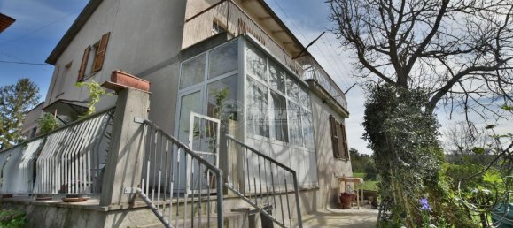 Casa de 5 divisões em Tolentino, Italy N.º 168158 4