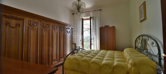 Casa de 5 divisões em Tolentino, Italy N.º 168158 14