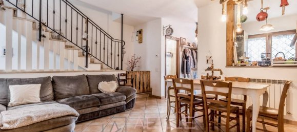 Дом с 4 спальнями в Рим, Италия № 86418 6