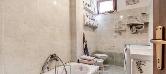 Дом с 4 спальнями в Рим, Италия № 86418 20