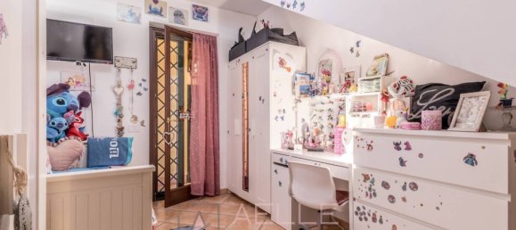 Дом с 4 спальнями в Рим, Италия № 86418 22