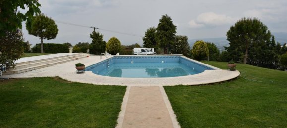 6 bedrooms Villa in Thermi, Greece No. 7413 5