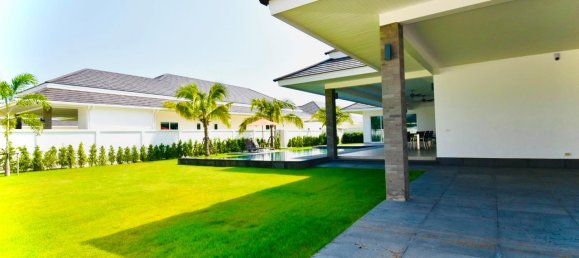 3 bedrooms Villa in Hua Hin, Thailand No. 5012 23