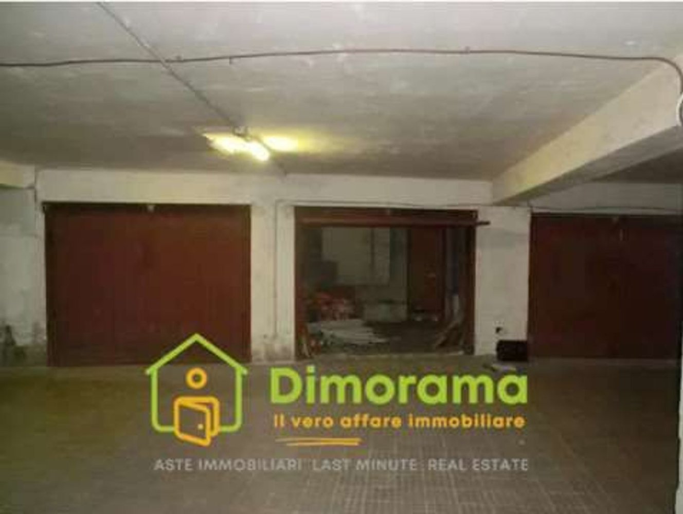 Garagem em Viterbo, Italy 20 m² N.º 363652
