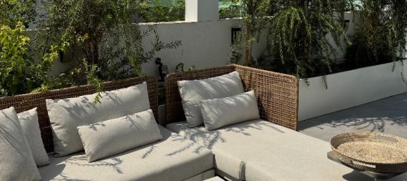 4 dormitorios villa en venta en Dubai, UAE № 123090 13