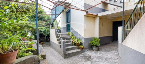 3 Schlafzimmer Villa in Calheta, Portugal, Nr. 240221 2