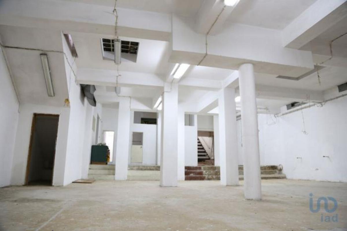 Магазин 290м² в Лиссабон, Португалия № 7998