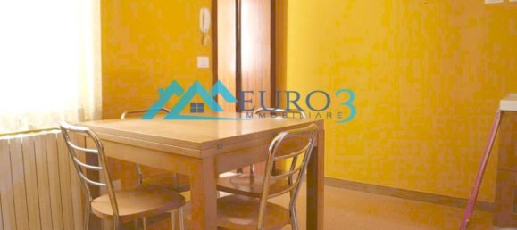 4-salle Appartement à Jesi, Italy No. 164375 16