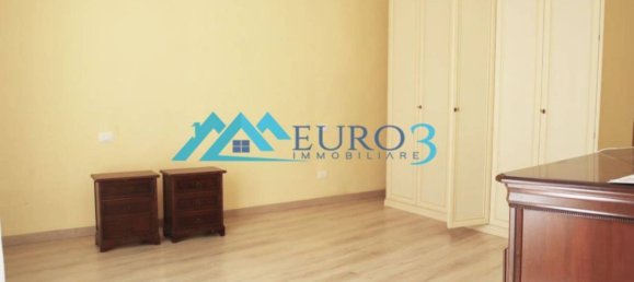 4-salle Appartement à Jesi, Italy No. 164375 17