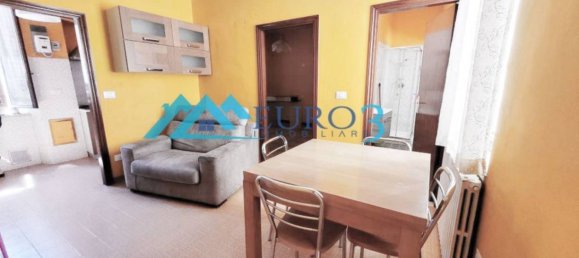 4-salle Appartement à Jesi, Italy No. 164375 7
