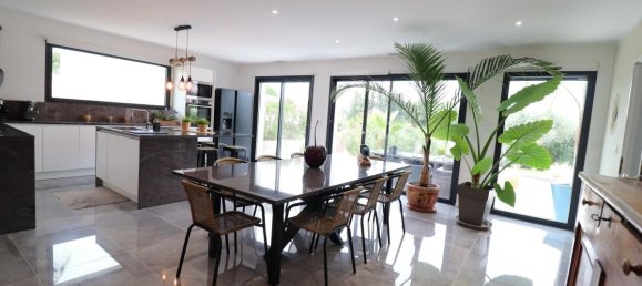 6 bedrooms Villa in Vaison-la-Romaine, France No. 321114 6